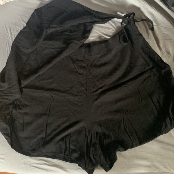 Black skort - Picture 2 of 2